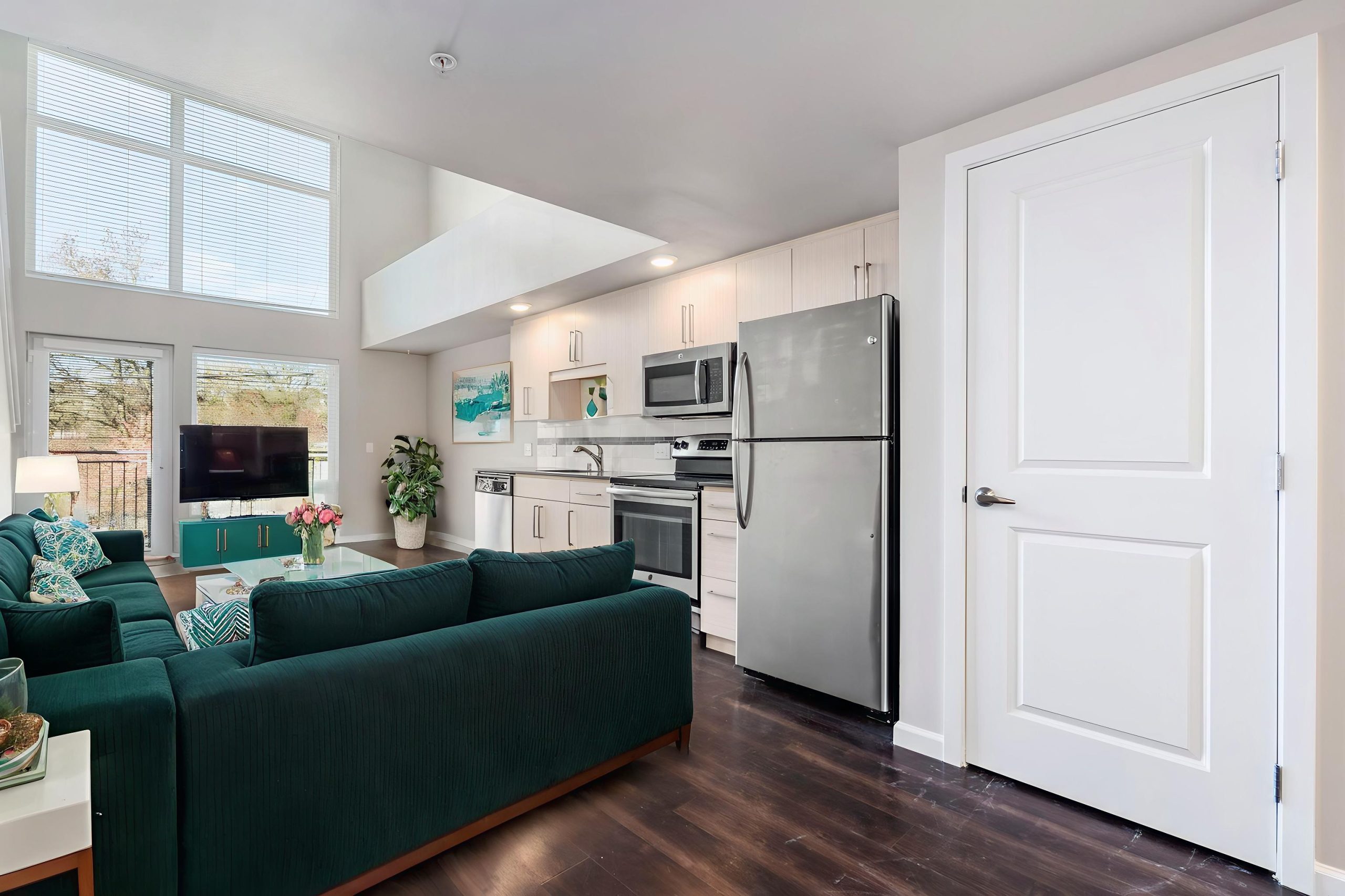 menu-02 14-web-or-mls-unit-110-0014-living-room-mid-century-modern-3